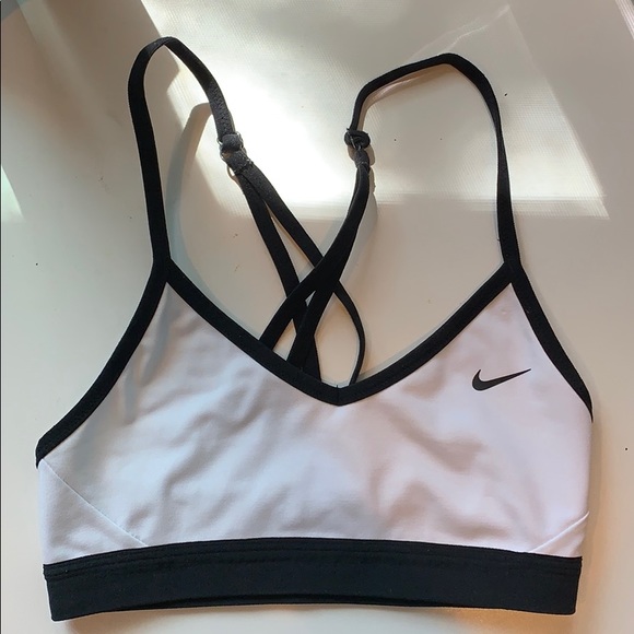 Nike Dri Fit Strap Sports Bra - Picture 1 of 7
